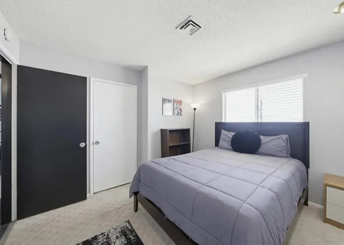 Minnow Place - Pool, Pool Table, Spacious, Villa Lake Havasu City