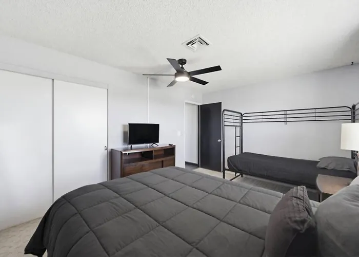 Minnow Place - Pool, Pool Table, Spacious, *