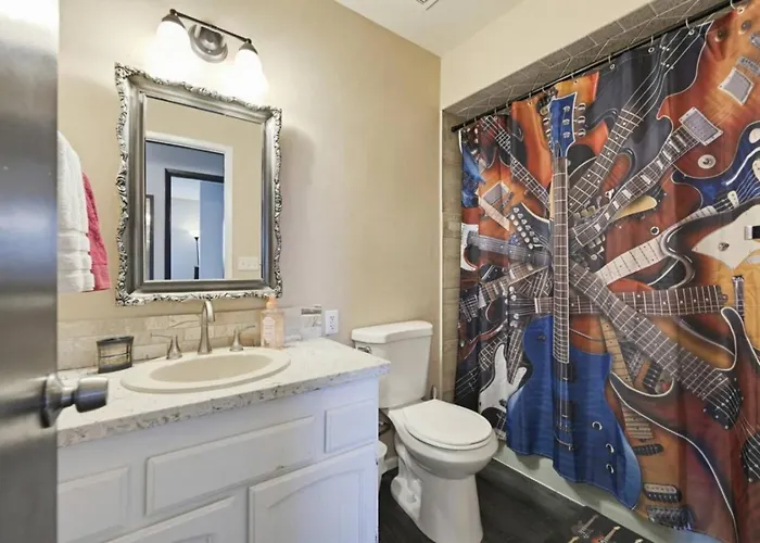 Minnow Place - Pool, Pool Table, Spacious,