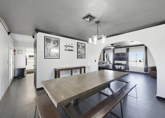 Minnow Place - Pool, Pool Table, Spacious, Villa *