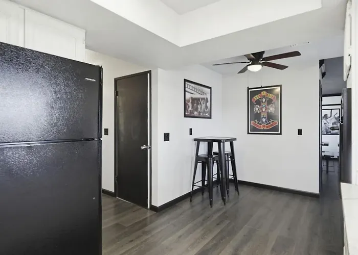 Minnow Place - Pool, Pool Table, Spacious, Villa Lake Havasu City