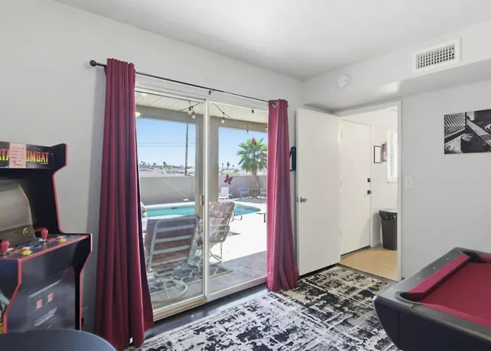 Minnow Place - Pool, Pool Table, Spacious,