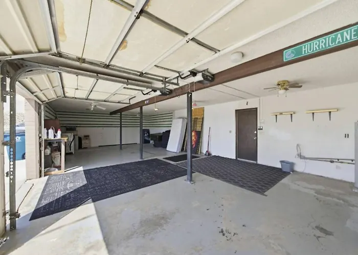 Villa Minnow Place - Pool, Pool Table, Spacious, Lake Havasu City