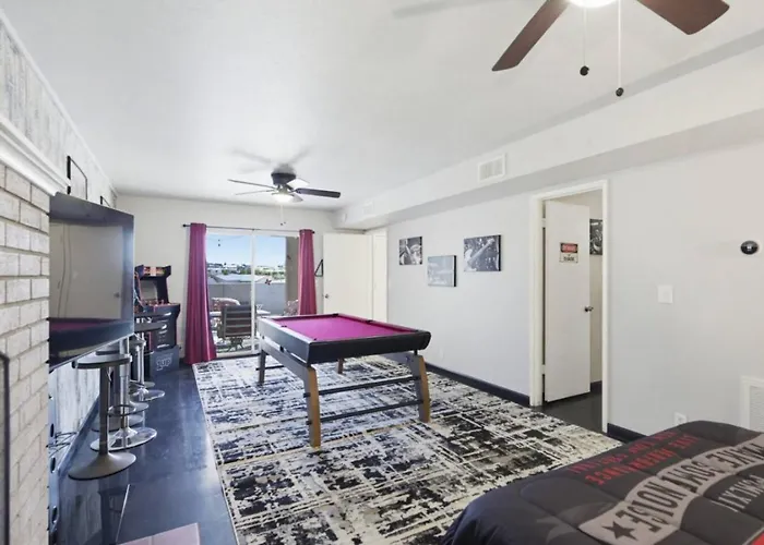 Minnow Place - Pool, Pool Table, Spacious, Villa Lake Havasu City