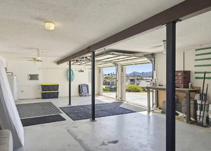 Villa Minnow Place - Pool, Pool Table, Spacious, Lake Havasu City